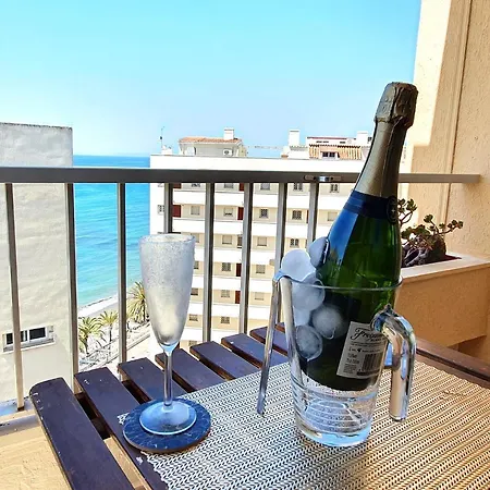 公寓 Beachfront Center Neptuno Building Tenth Floor 马尔韦利亚