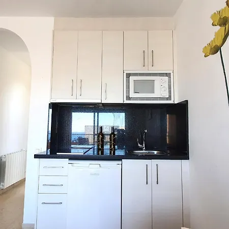 Beachfront Center Neptuno Building Tenth Floor Apartment *