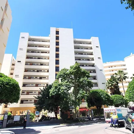 Beachfront Center Neptuno Building Tenth Floor Apartment Marbella