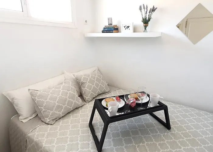 Beachfront Center Neptuno Building Tenth Floor * מארבלה