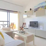 Beachfront Center Neptuno Building Tenth Floor Апартаменты